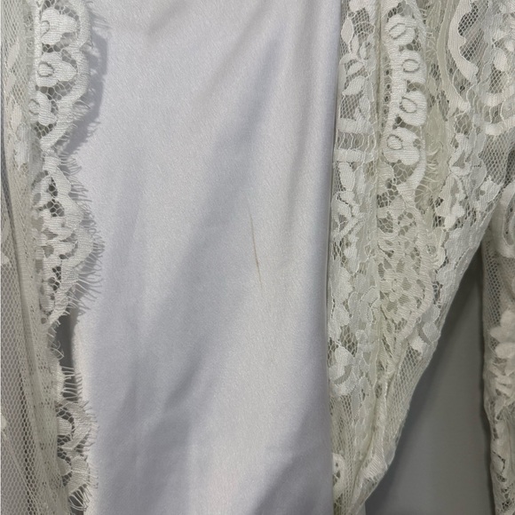 Bridal Robe - Picture 6 of 6